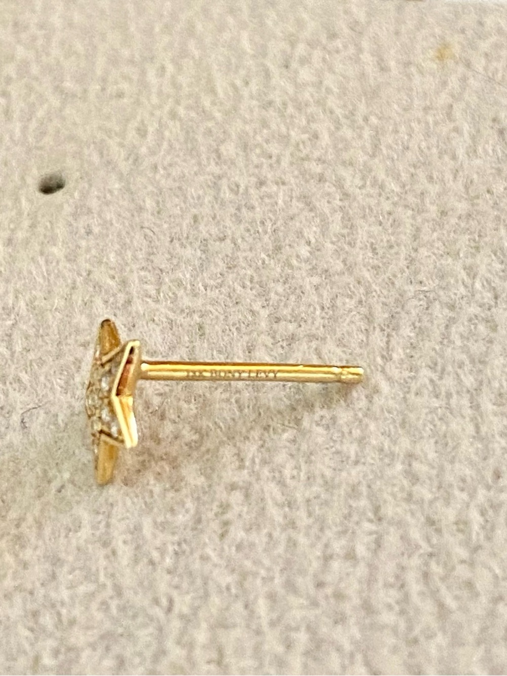 Bony Levy Gold Star 18K Yellow Gold  Stud Earrings - Picture 4 of 14